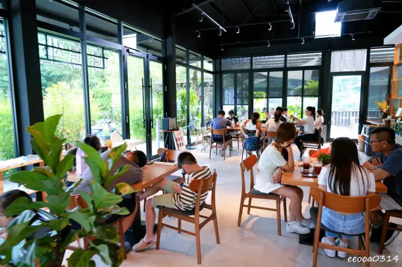 南投鹿谷咖啡廳「嶋嶋坐」，近溪頭森林遊樂區不限時甜點、下午茶