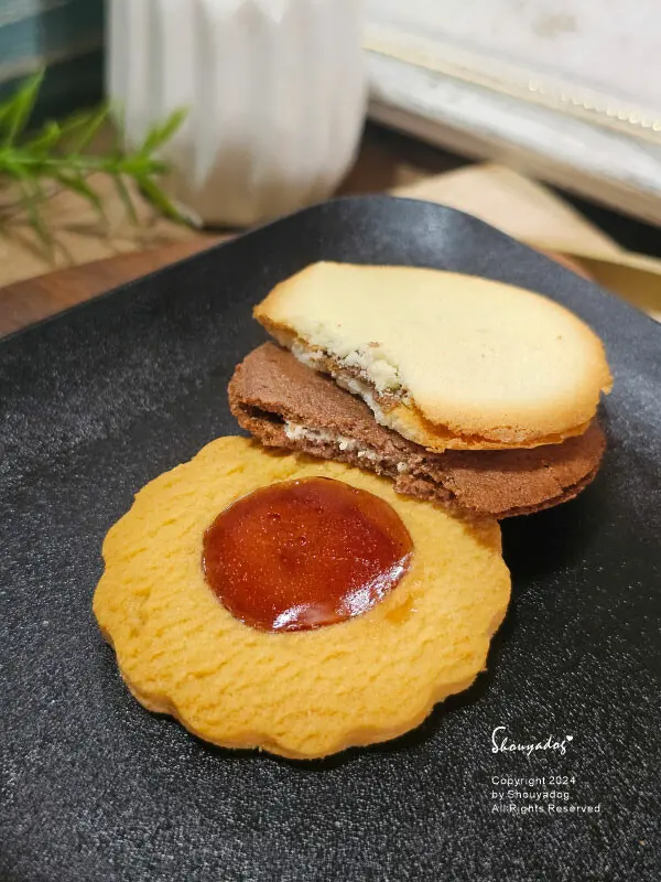 【2025新年伴手禮推薦】神戶風月堂 彌月喜餅禮盒分享 緋紅