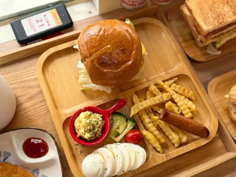 多心吐司-士東店 (4).jpg