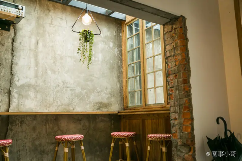 宜蘭羅東早午餐-老宅風格的奧莉薇雅早午餐，特愛她的裝潢風格，早午餐不錯吃而且也有咖啡與甜點可以選擇呢， @圍事小哥的幸福相框