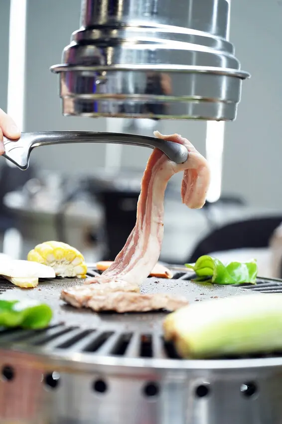 台中吃到飽推薦【肉夯夯韓式燒肉吃到飽】台灣豬原塊肉品/韓式鍋