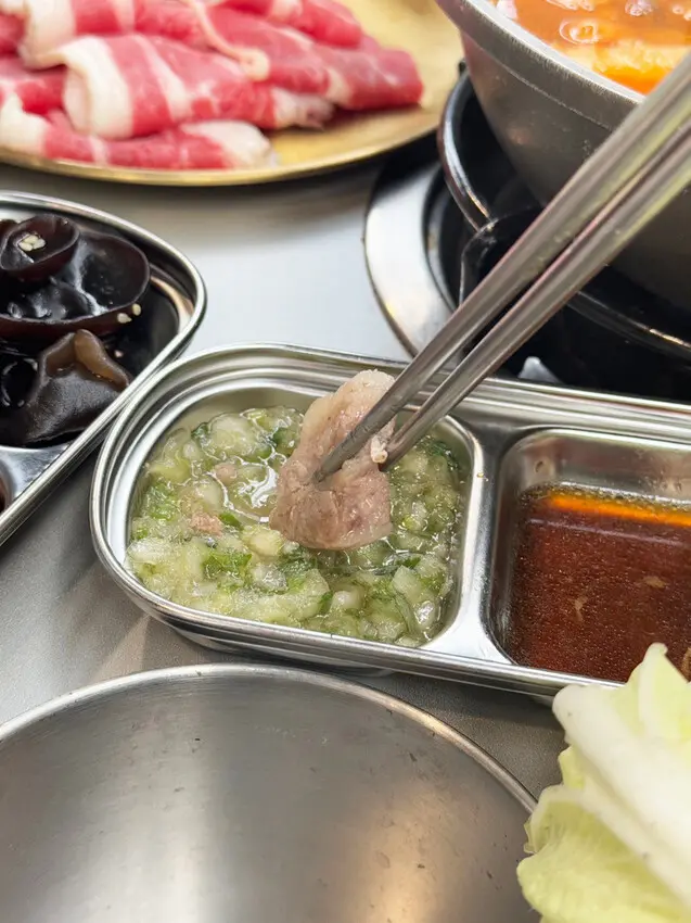 台中吃到飽推薦【肉夯夯韓式燒肉吃到飽】台灣豬原塊肉品/韓式鍋