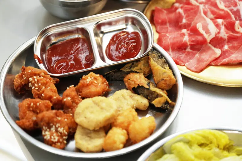 台中吃到飽推薦【肉夯夯韓式燒肉吃到飽】台灣豬原塊肉品/韓式鍋