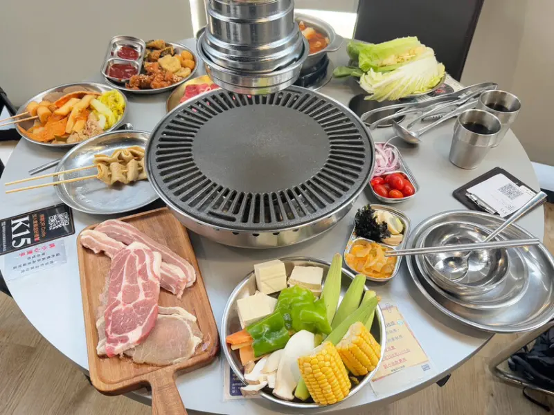 台中吃到飽推薦【肉夯夯韓式燒肉吃到飽】台灣豬原塊肉品/韓式鍋