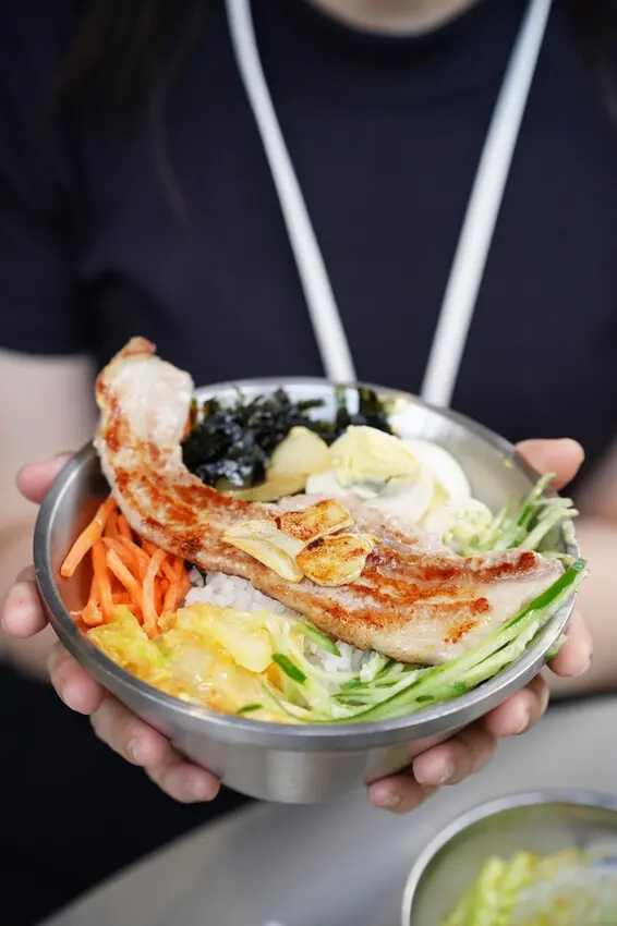 台中吃到飽推薦【肉夯夯韓式燒肉吃到飽】台灣豬原塊肉品/韓式鍋