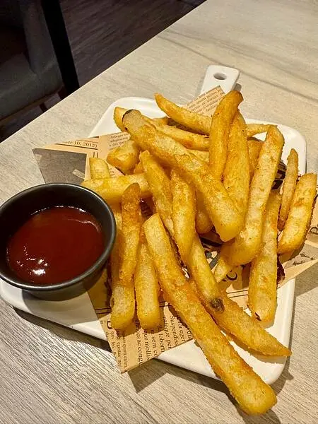 ［台北美食］大直北安路上適合約會的餐酒館| Otto Pas