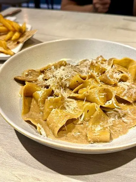 ［台北美食］大直北安路上適合約會的餐酒館| Otto Pas