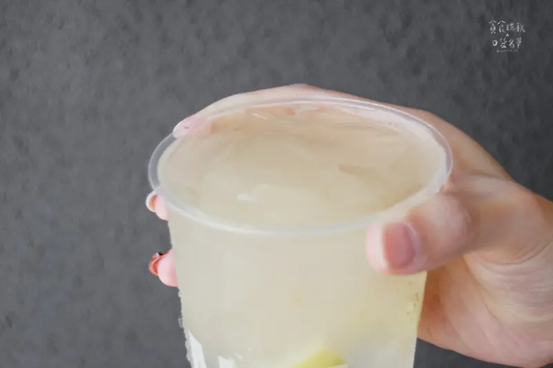 台中西區｜勤美綠園道｜潮流系手搖飲，手搗檸檬散發天然香氣！首