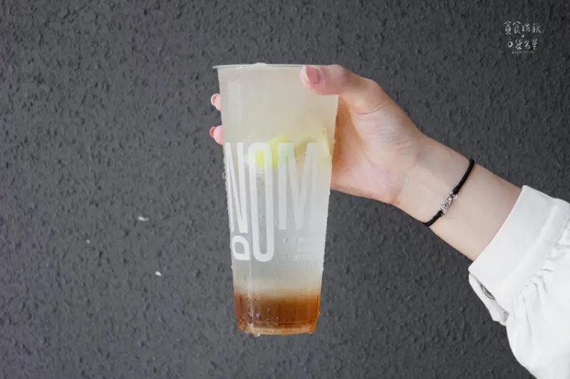 台中西區｜勤美綠園道｜潮流系手搖飲，手搗檸檬散發天然香氣！首