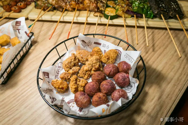 宜蘭羅東居酒屋宵夜推薦-沒來過人生百味串燒居酒屋吃過這裡的超高CP值串燒，請不要輕易地說你已經嚐盡人生美味！（邀約 @圍事小哥的幸福相框