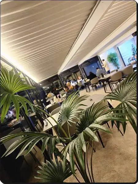 推薦【桃園龍潭】浪漫乳姑山《見山景觀咖啡廳》♡桃園最夯的夜景