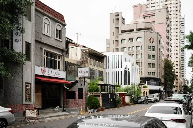 台中燒鵝_焱月燒鵝，在城堡吃燒鵝、麻油燒鵝火鍋，勤美綠園道美