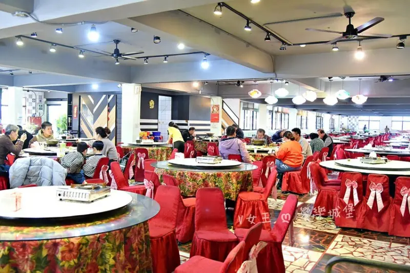 石門山霸王活魚土雞餐廳｜桃園大溪石門水庫 30年老字號活魚餐