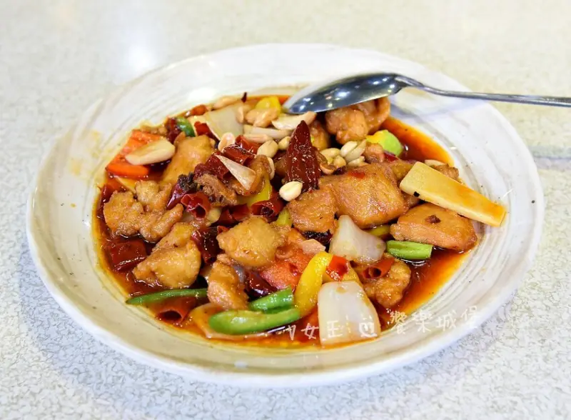 石門山霸王活魚土雞餐廳｜桃園大溪石門水庫 30年老字號活魚餐