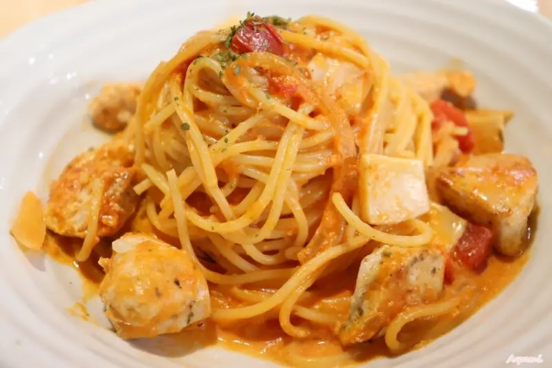 [台南東區平價義大利麵燉飯推薦]數到3義大利麵專賣店/蒜味清