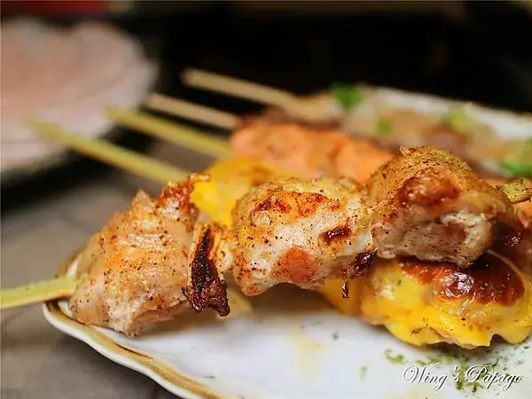 中山宵夜火鍋，一緒 旭鍋，火焰麻油鍋，麻辣鍋，牛奶鍋，還可吃