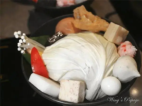 中山宵夜火鍋，一緒 旭鍋，火焰麻油鍋，麻辣鍋，牛奶鍋，還可吃