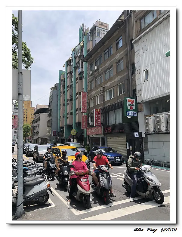 台北市-中正區-中正紀念堂站-楊家麵食水餃館