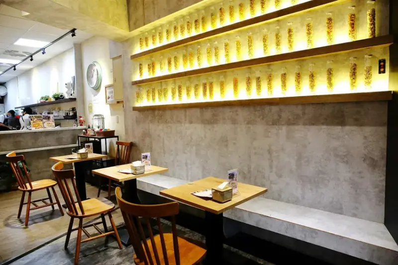 義大利麵「湯麵」專賣！！！全台唯一義大利湯麵連鎖來了，義匠義