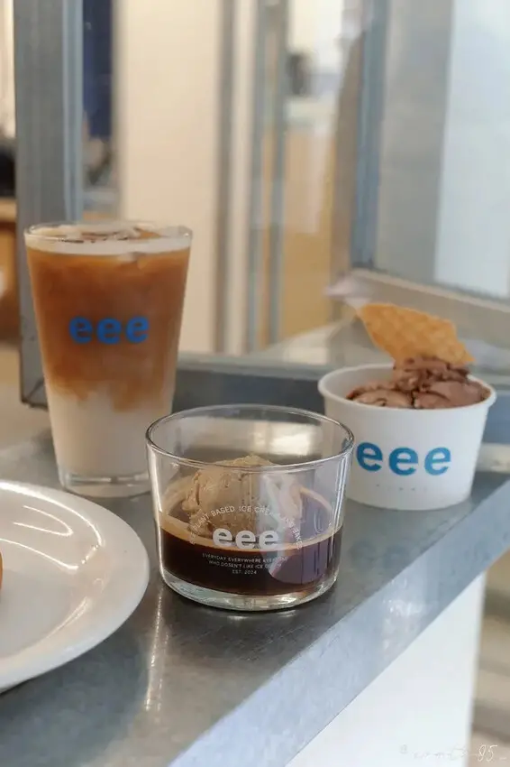 [ 台北美食 ] eee-台北大安新開幕純素質感咖啡廳 四維