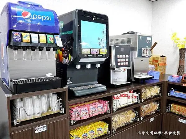 逸小鍋鍋物嘉義仁愛店-自助吧餐食 (2).jpg