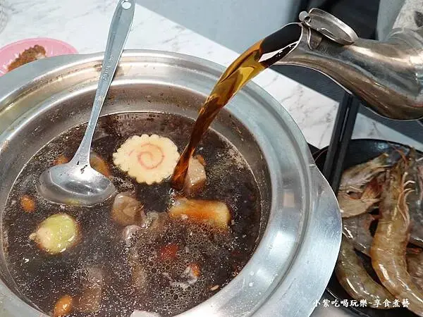 加藥膳湯-逸小鍋鍋物嘉義仁愛店.jpg
