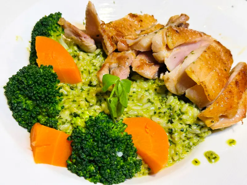 台北CP值高早午餐【U&me找咖】隱藏巷弄內餐廳，台北不限時