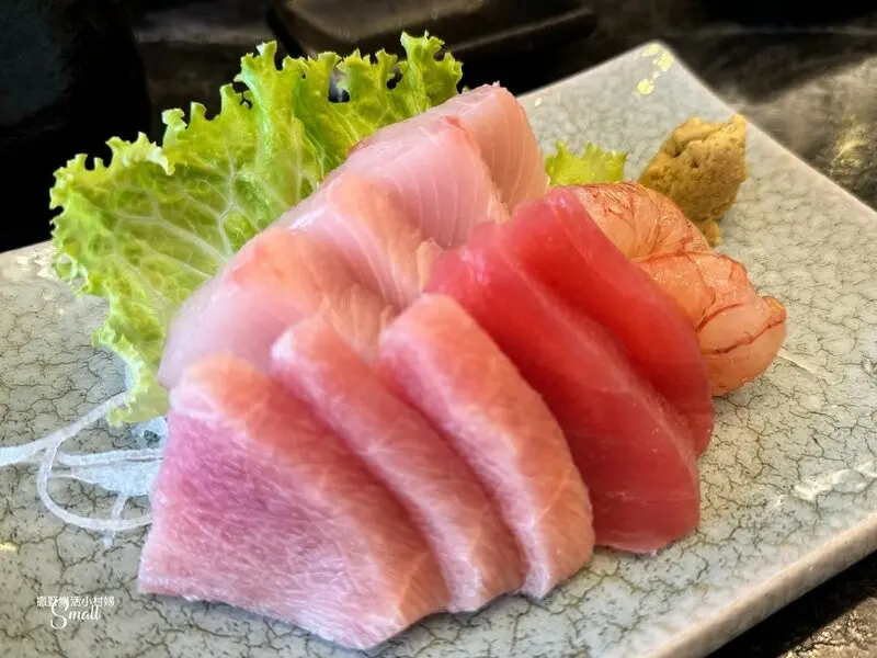 南方澳必吃美食【五鮮握壽司】漁港旁的日本料理店，主打新鮮當令