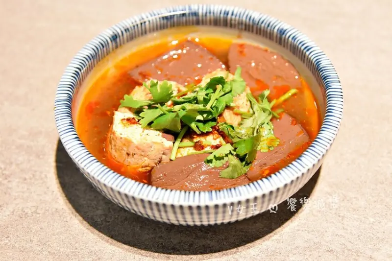 狂一鍋台式火鍋 西門町店｜網路票選新台式火鍋第一名進駐西門町