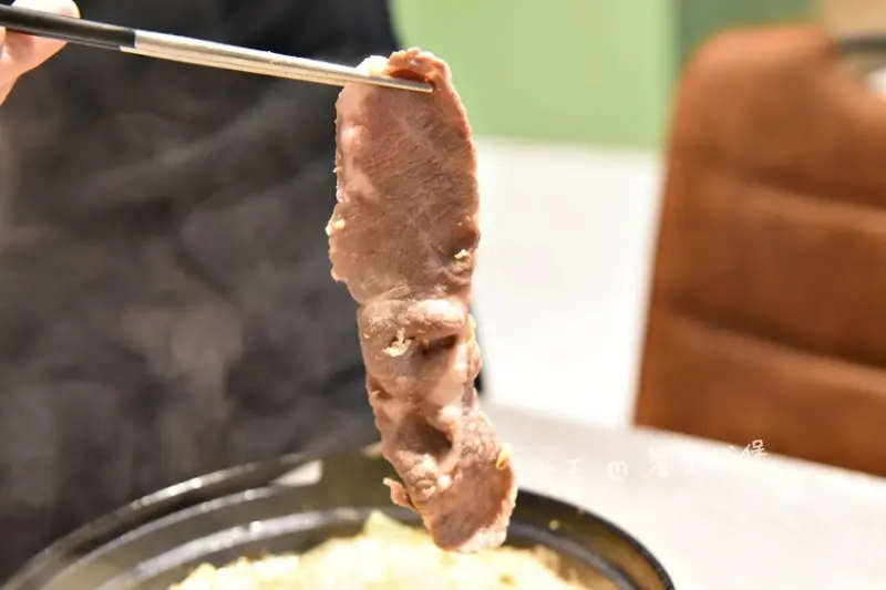 狂一鍋台式火鍋 西門町店｜網路票選新台式火鍋第一名進駐西門町