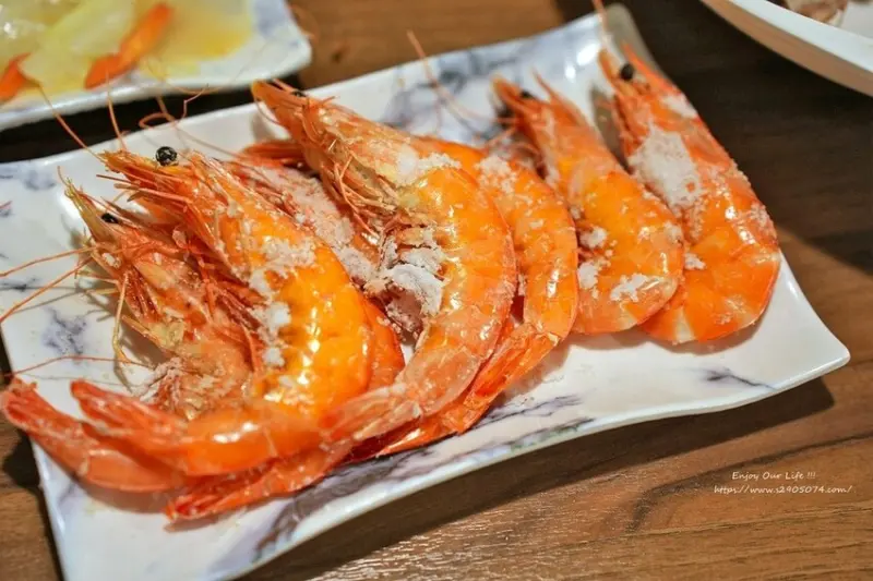 新竹-老家烤雞&養生雞湯✔加湯不加價、暖心暖胃✔三斤大烤雞✔