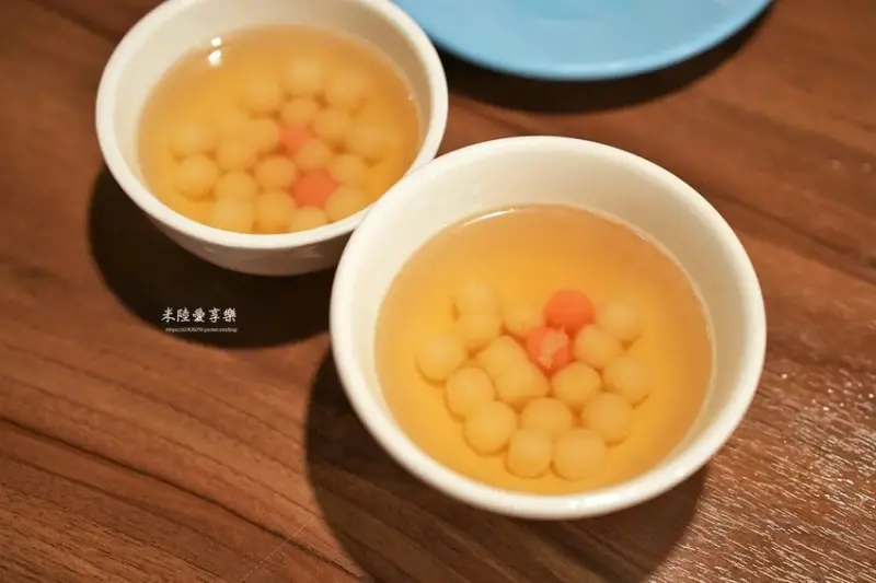 新竹-老家烤雞&養生雞湯✔加湯不加價、暖心暖胃✔三斤大烤雞✔