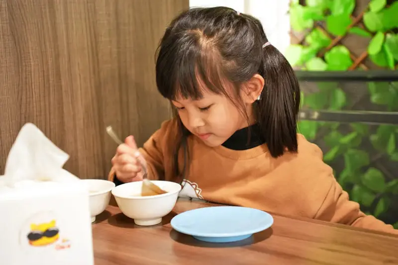 新竹-老家烤雞&養生雞湯✔加湯不加價、暖心暖胃✔三斤大烤雞✔