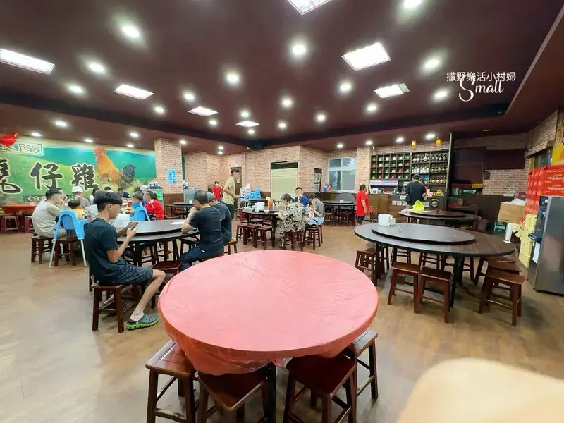 宜蘭好吃甕窯雞推薦【基隆甕窯雞-宜蘭店】外皮金黃酥脆、肉質鮮