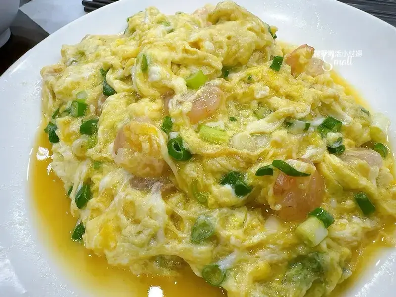 宜蘭好吃甕窯雞推薦【基隆甕窯雞-宜蘭店】外皮金黃酥脆、肉質鮮