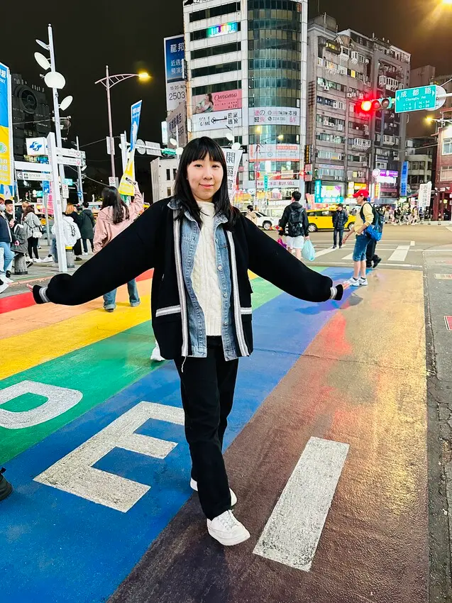 【狂一鍋酸菜魚 台北西門店】爆紅的『年輕時尚酸菜魚』，品狂一