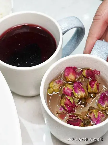 免費自助熱茶飲－狂一鍋酸菜魚西門町店 (4).jpg