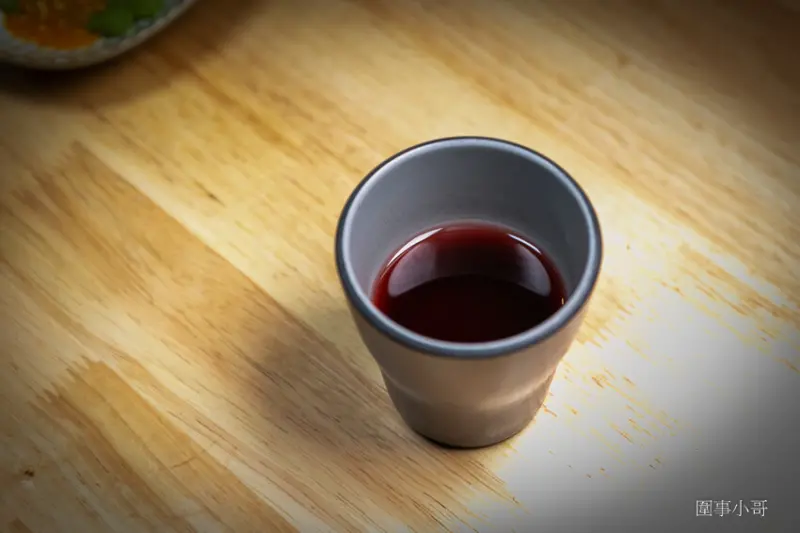 稚人酸菜魚-香酸均衡風味十足的酸菜魚太美味了，還有超狂的榴槤魚……啊娘喂啊～～也太母湯了!（邀約 @圍事小哥的幸福相框