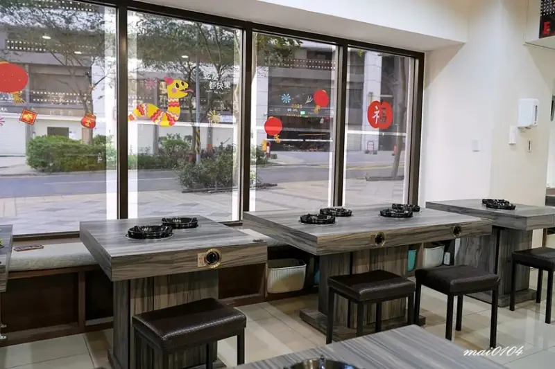 桃園楊梅｜逸小鍋鍋の物楊梅店～豬肉片、干貝買一送一，推出商業