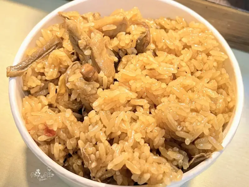 八德興仁夜市│職人手作麻油雞飯，小份麻油雞飯