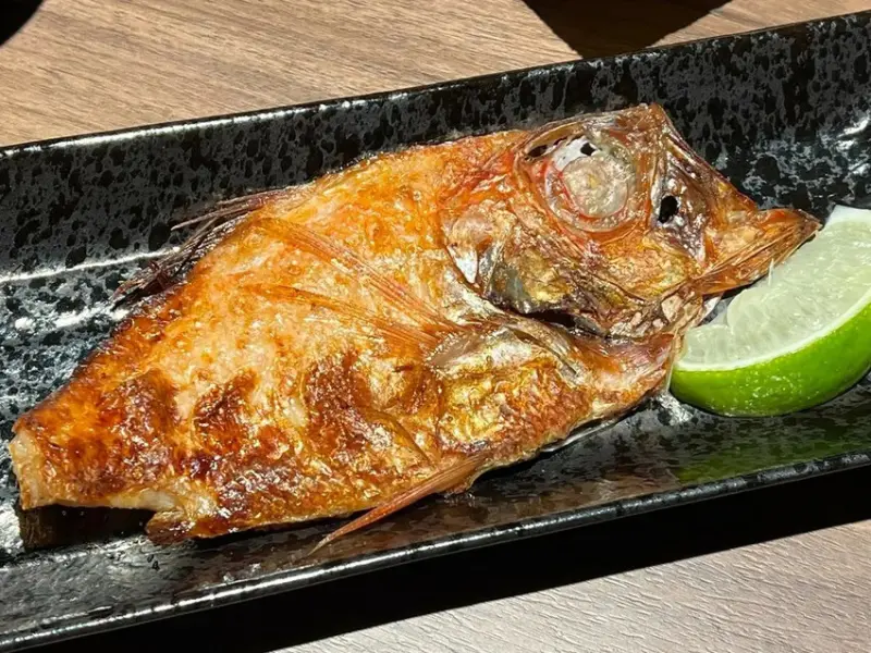 （府中美食）魚韻居酒屋板橋店～焦糖鮭魚壽司、松露牛小排、起司