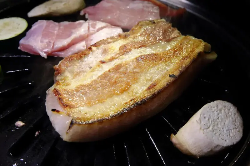 台中必訪！超夯特色燒肉店【燒肉滋滋】，韓式燒肉x韓式料理x韓