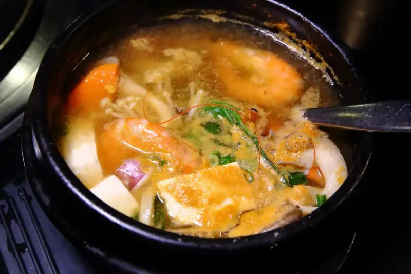 台中必訪！超夯特色燒肉店【燒肉滋滋】，韓式燒肉x韓式料理x韓