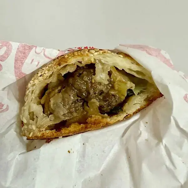 胡椒餅、鹹酥餅雙重誘惑，宜蘭下午茶不能錯過的選擇！