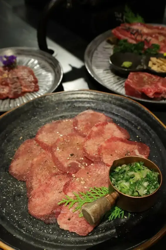 台南燒肉推薦｜秋敘苑 直火燒肉店：燒肉老饕必吃燒肉店，隱藏在