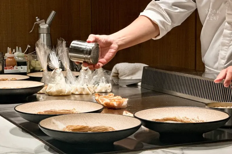 台北大安｜結合台灣在地食材創新！精緻無菜單鐵板燒｜VAN t