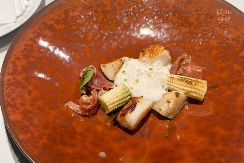 台北大安｜結合台灣在地食材創新！精緻無菜單鐵板燒｜VAN t