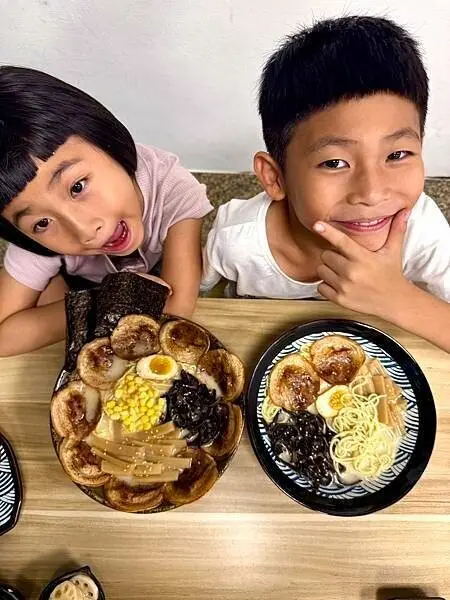 『 台中西屯 』麥拉麵、平價拉麵、真材實料、叉燒控會很愛