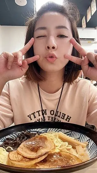 『 台中西屯 』麥拉麵、平價拉麵、真材實料、叉燒控會很愛