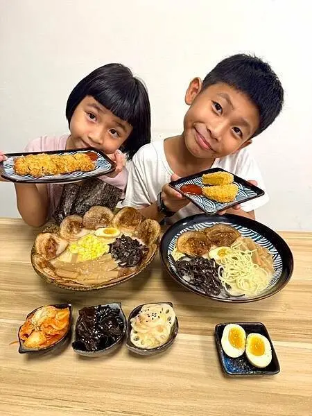 『 台中西屯 』麥拉麵、平價拉麵、真材實料、叉燒控會很愛